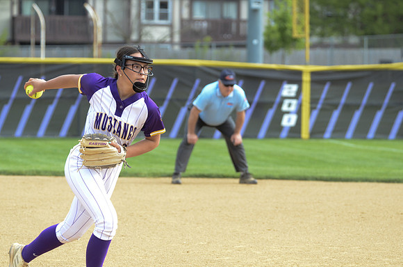 RMHS-2025-Softball_404