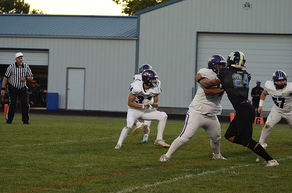 RMHS-2024-Varsity_1133