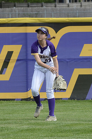 RMHS-2025-Softball_249