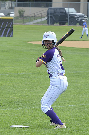 RMHS-2025-Softball_030