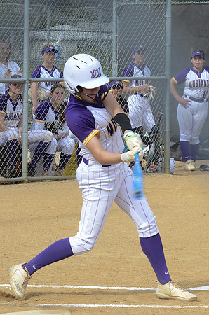 RMHS-2025-Softball_287