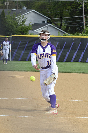 RMHS-2025-Softball_313