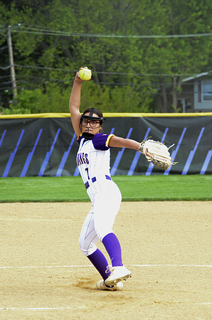 RMHS-2025-Softball_387