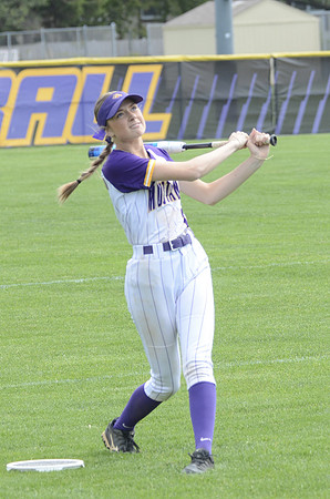 RMHS-2025-Softball_092