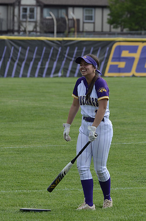 RMHS-2025-Softball_078