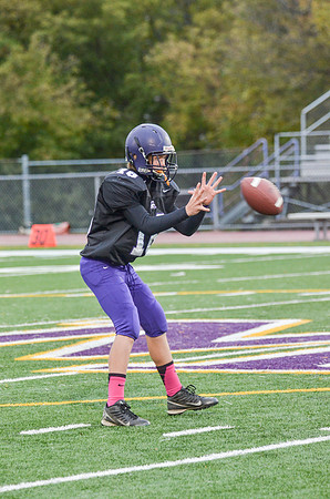 Freshman_B-FB-2013-77