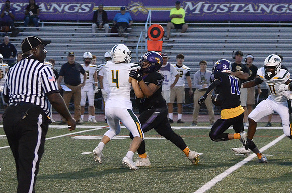 RMHS-2024-Varsity_0708