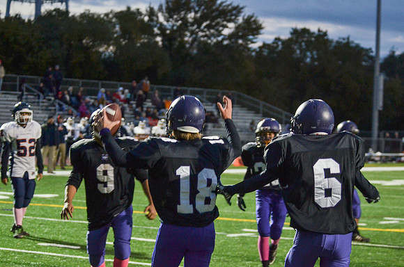 Freshman_B-FB-2013-146