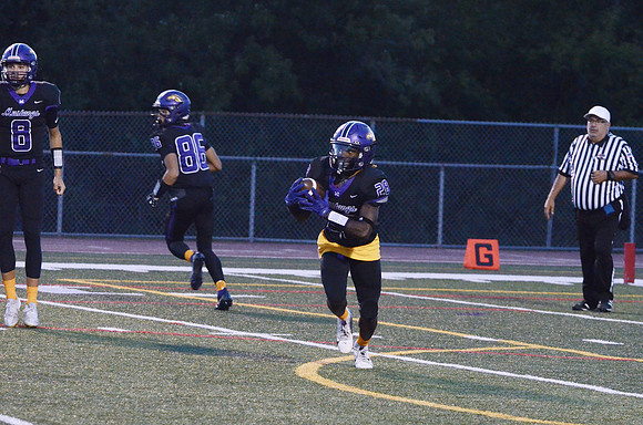 RMHS-2024-Varsity_0702
