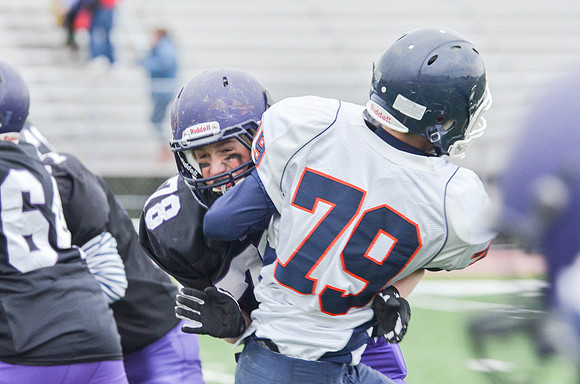 Freshman_B-FB-2013-11
