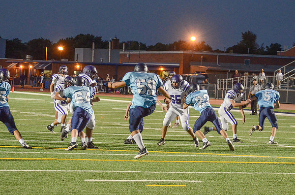 RMHS-SophomoreFB-2013-140