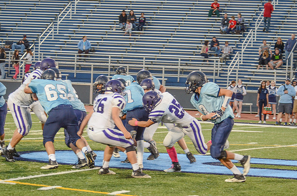 RMHS-SophomoreFB-2013-128