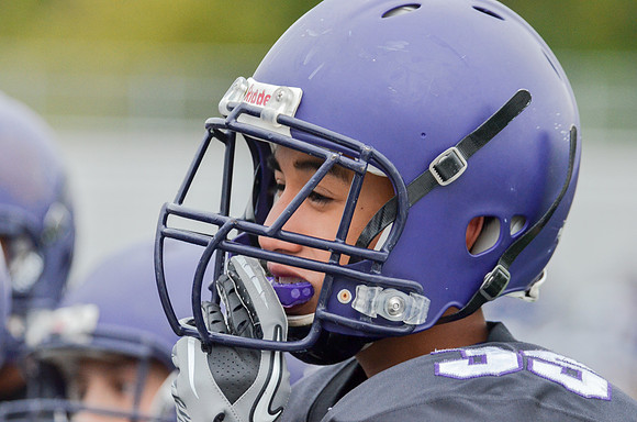 Freshman_B-FB-2013-18