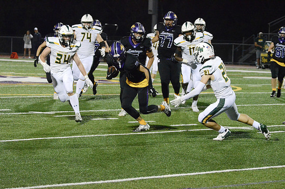 RMHS-2024-Varsity_0810