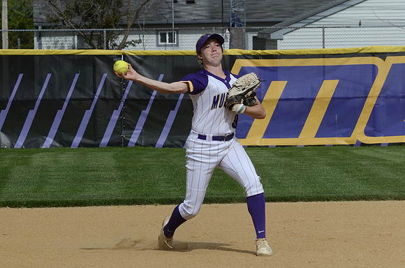 RMHS-2025-Softball_138