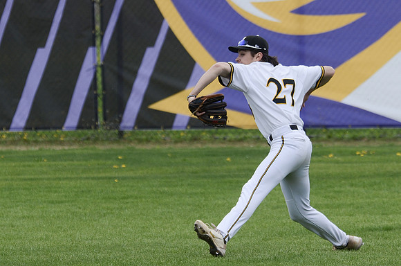 RMHS-2024-Varsity_Baseball-0018