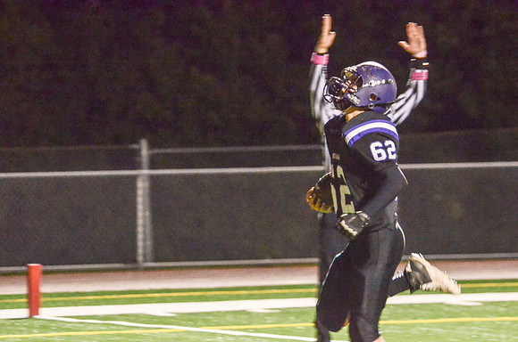 RMHS-SophomoreFB-2013-215