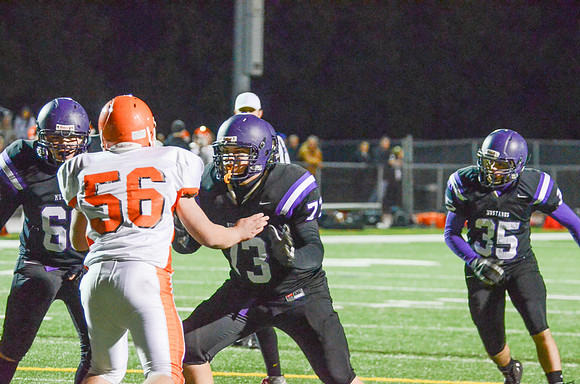RMHS-SophomoreFB-2013-208