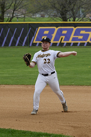 RMHS-2024-Varsity_Baseball-0009