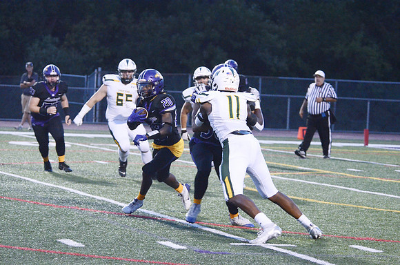 RMHS-2024-Varsity_0703
