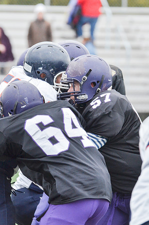 Freshman_B-FB-2013-12