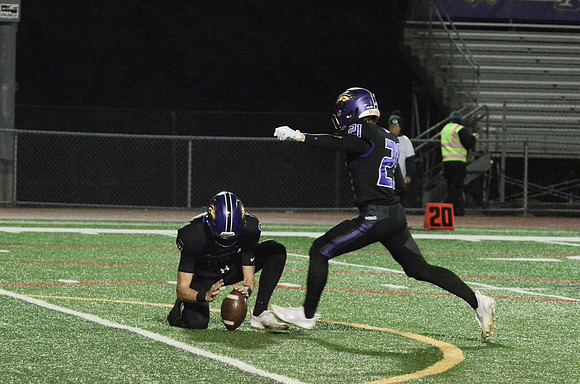 RMHS-2024-Varsity_1821