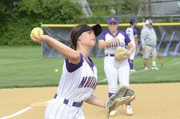 RMHS-2025-Softball_213