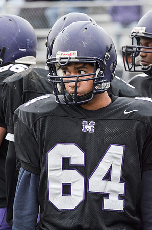 Freshman_B-FB-2013-49