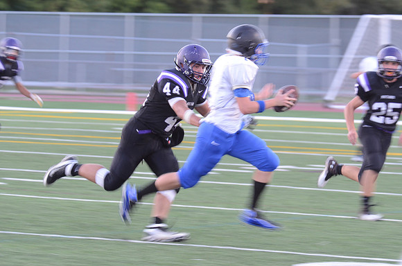 RMHS-SophomoreFB-2013-168
