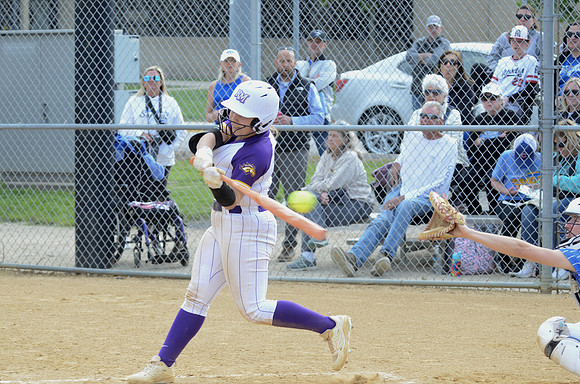 RMHS-2025-Softball_370