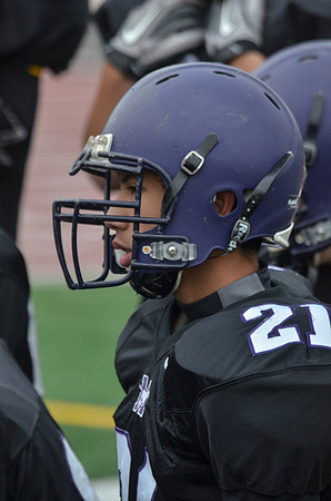Freshman_B-FB-2013-45