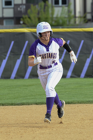 RMHS-2025-Softball_380