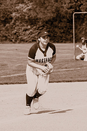 RMHS-2025-Softball_124