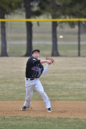 RMHS-Baseball_2014-002